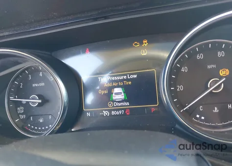 2022 Buick Encore Gx Fwd Essence z USA, uszkodzony, nr VIN KL4MMFSL8NB132722